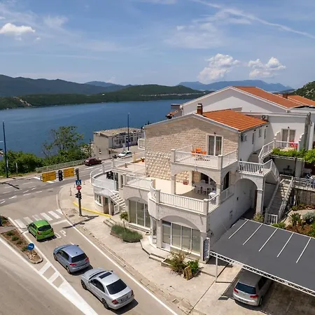 Lezenic * Neum